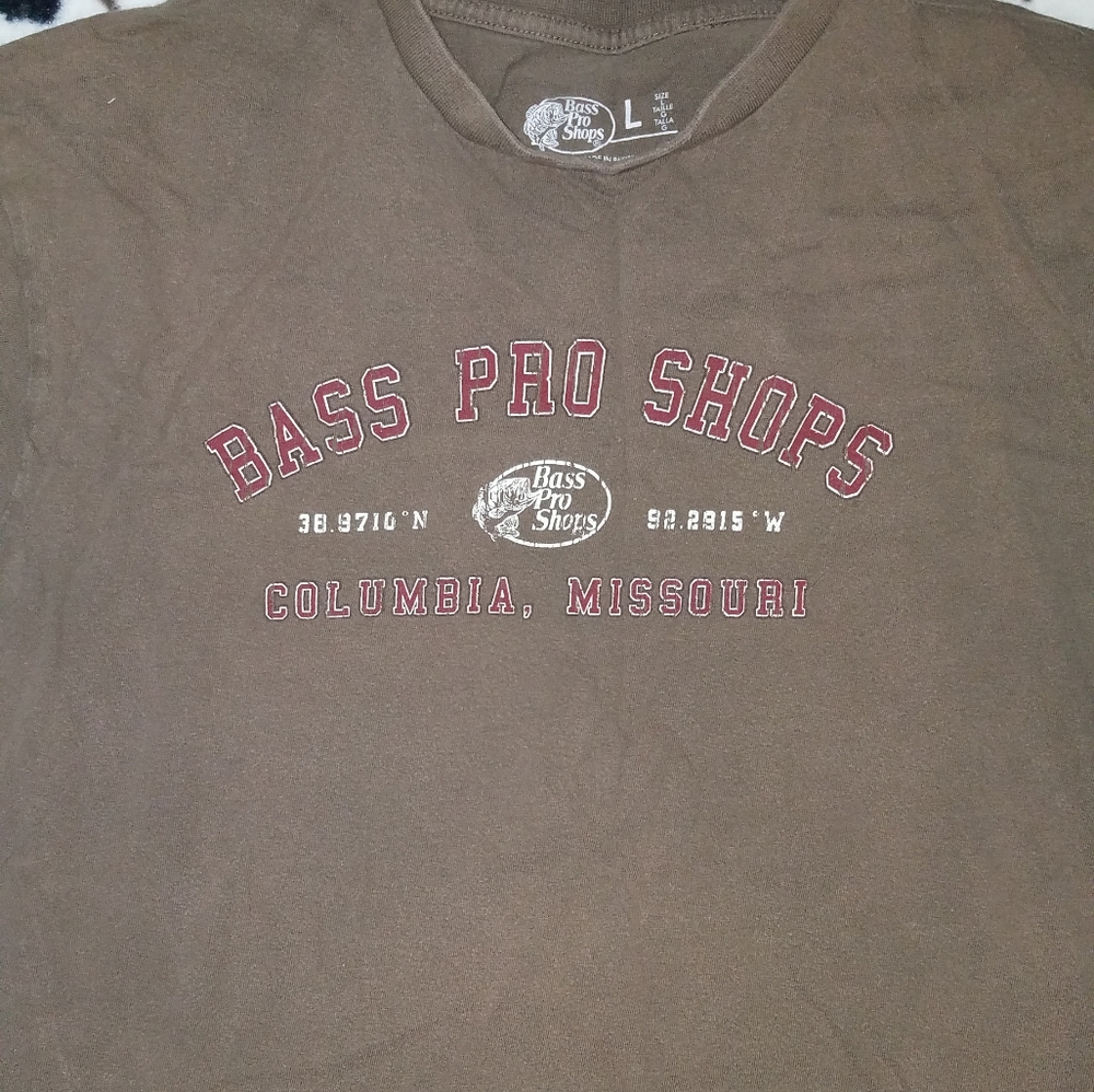 Bass Pro Shops Tee Shirt